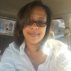 Meet your Posher, Ronica